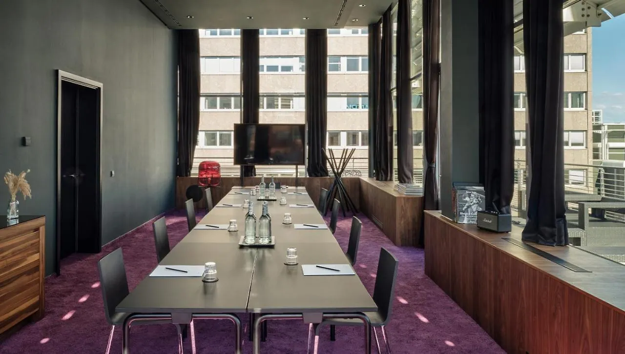 Roomers, Frankfurt, A Member Of Design Hotels Francoforte sul Meno