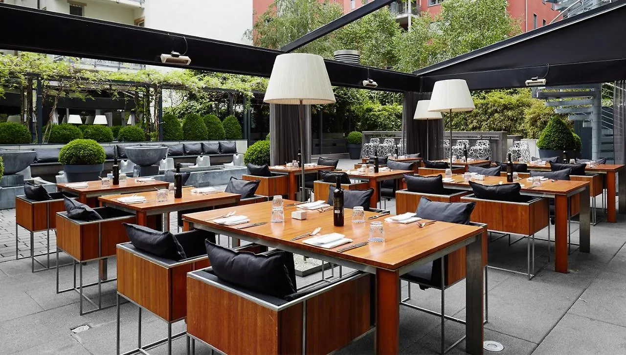 Roomers, Frankfurt, A Member Of Design Hotels Francoforte sul Meno