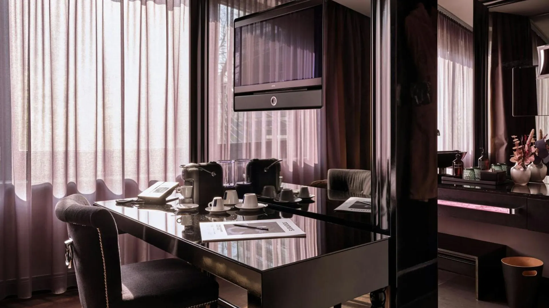 Roomers Frankfurt Central, Autograph Collection Frankfurt am Main Szálloda