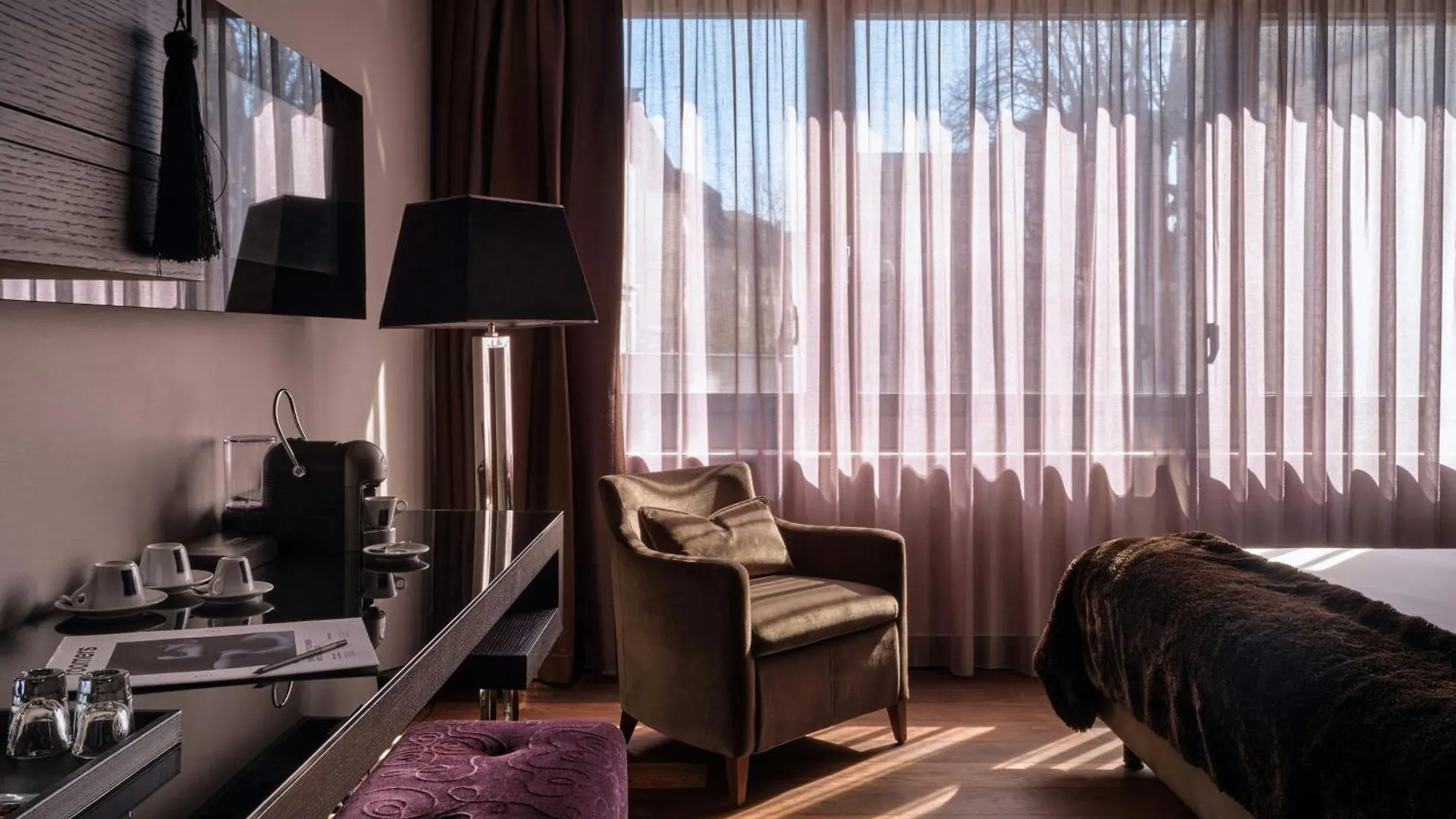 Roomers Frankfurt Central, Autograph Collection Frankfurt am Main Otel