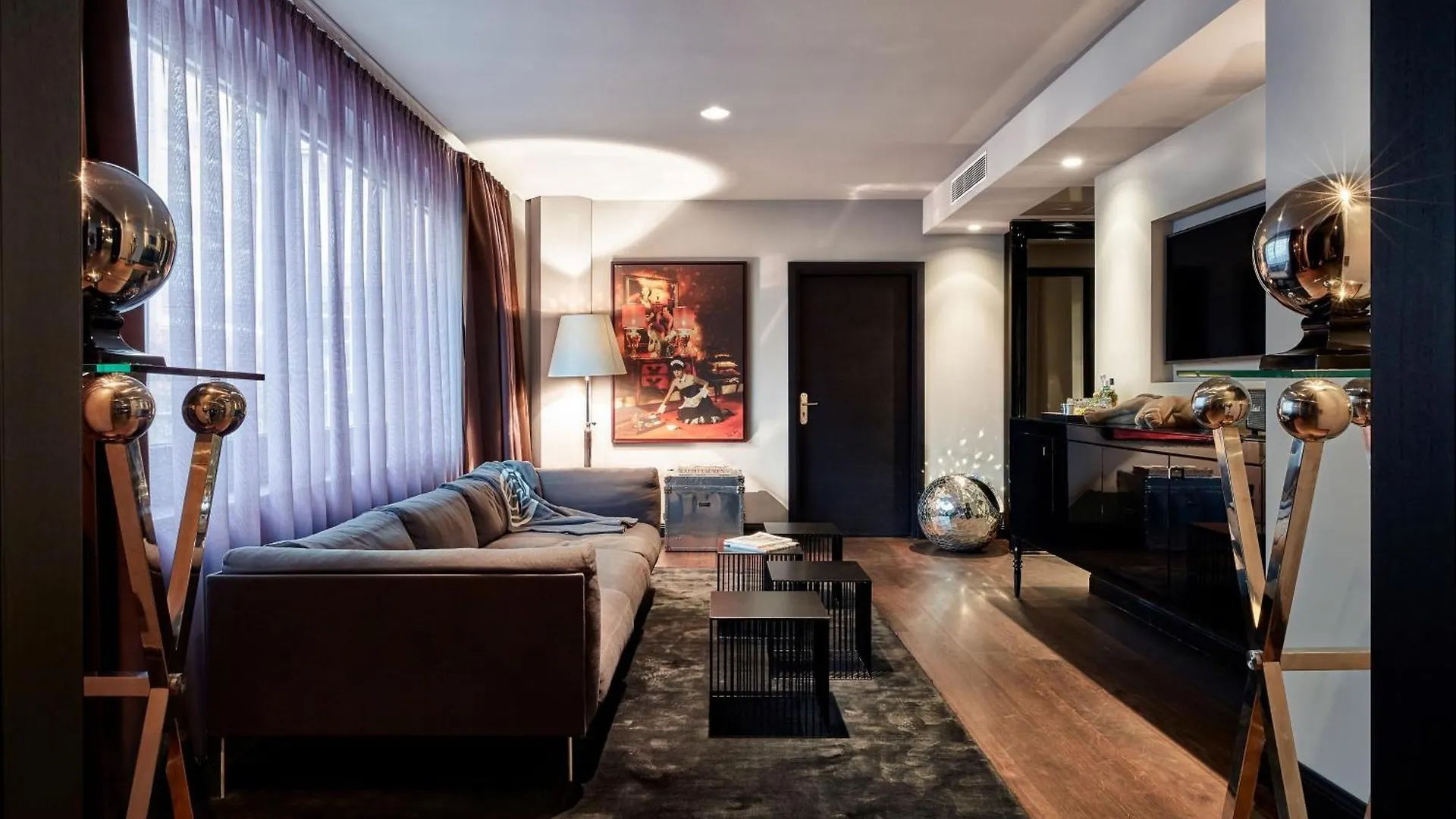 Roomers Frankfurt Central, Autograph Collection Frankfurt am Main Almanya