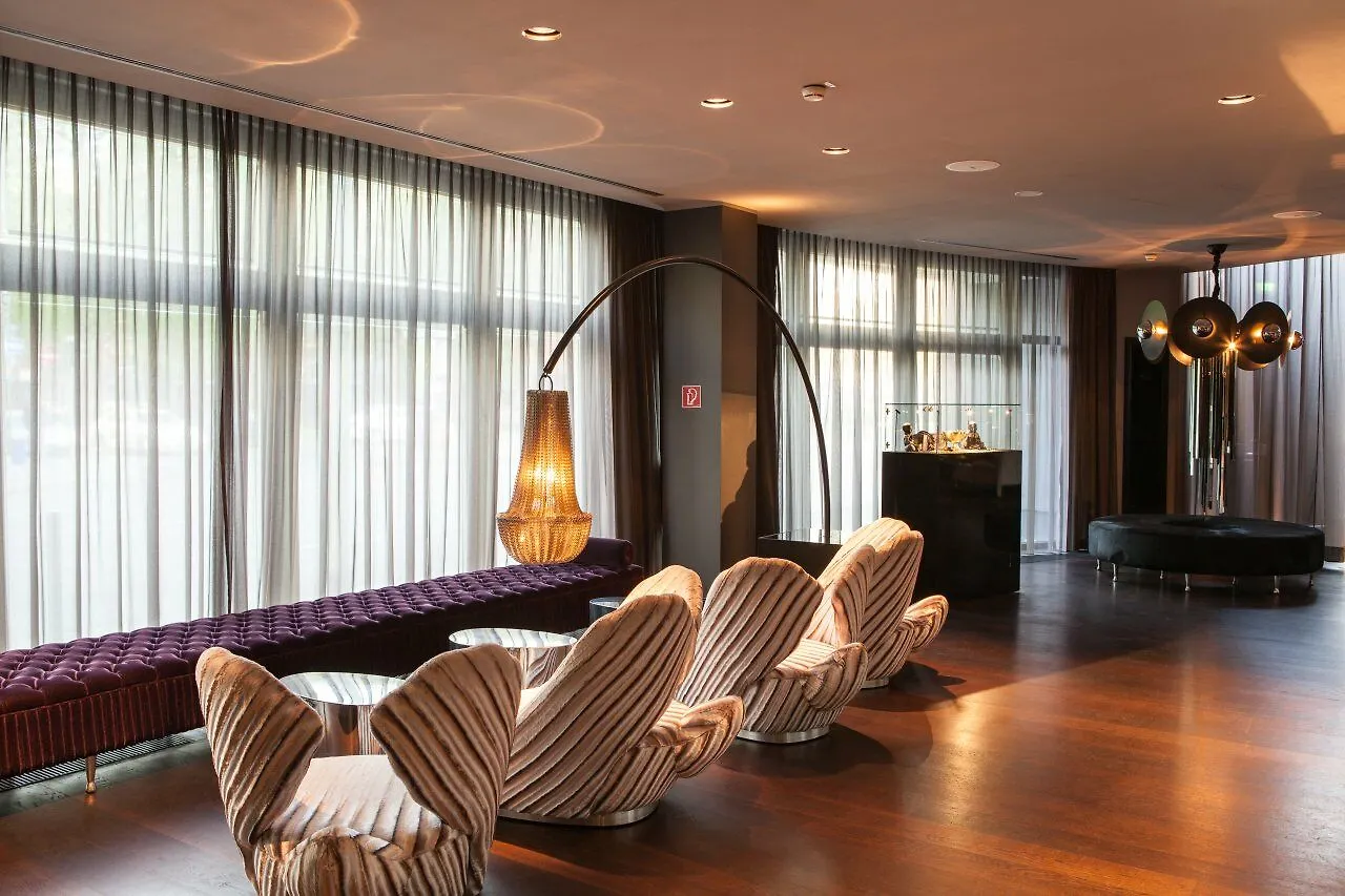 Roomers Frankfurt Central, Autograph Collection Frankfurt am Main Otel