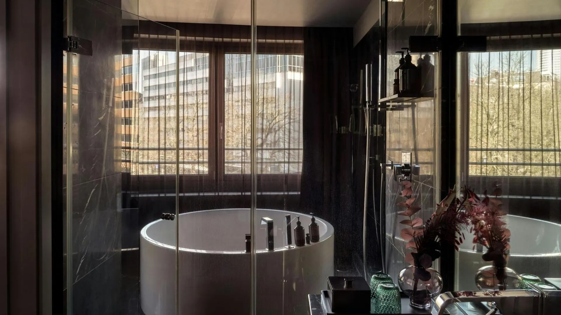 Roomers Frankfurt Central, Autograph Collection Frankfurt am Main Hotel