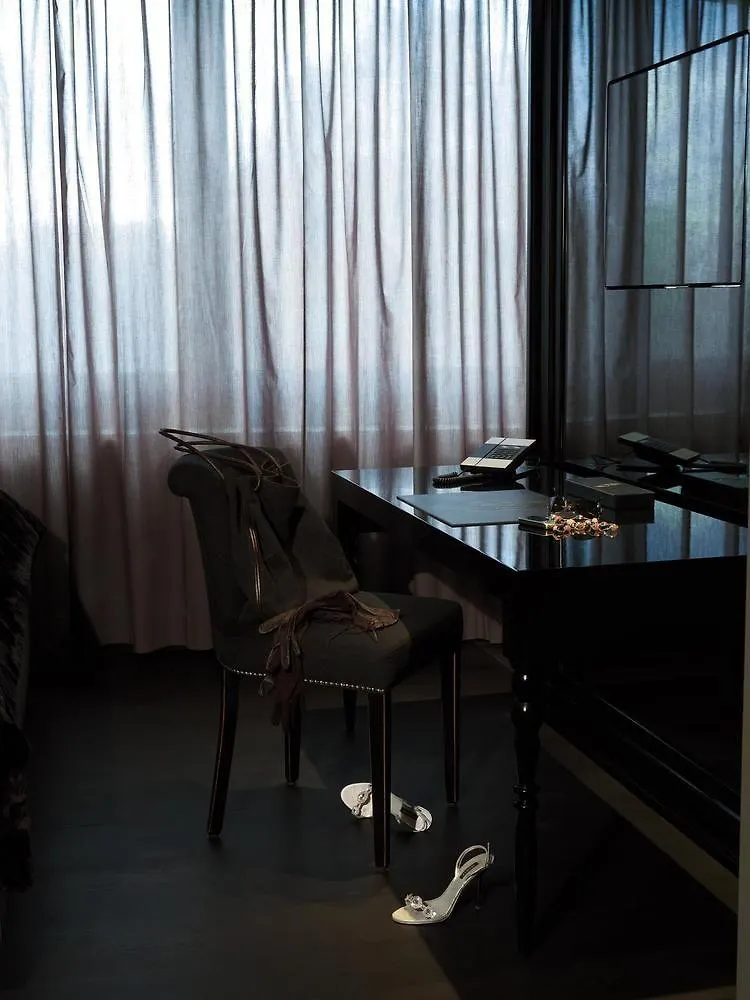 Roomers Frankfurt Central, Autograph Collection Frankfurt am Main 5*,