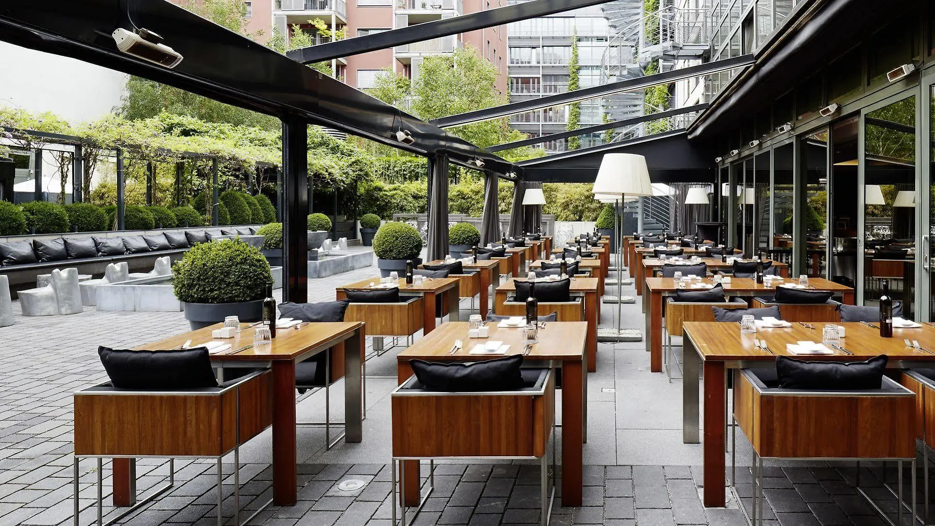 Roomers Frankfurt Central, Autograph Collection Frankfurt am Main 5*,  Germany